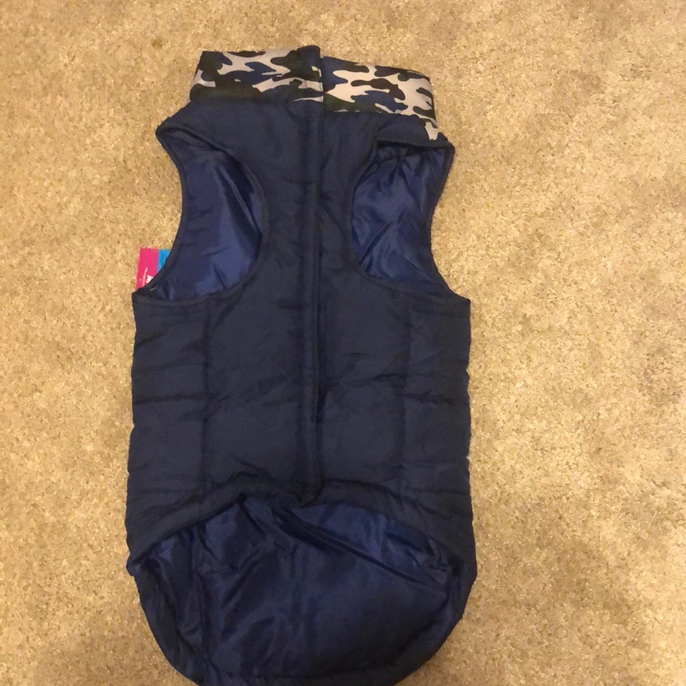 Okay On! WoofWear dogs vest. New with tags. Vest size XXXL Great condition